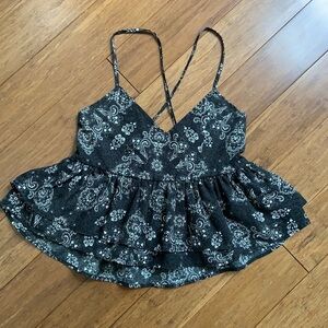 HOLLISTER Women’s Crop Double Ruffle Top Sz XS
